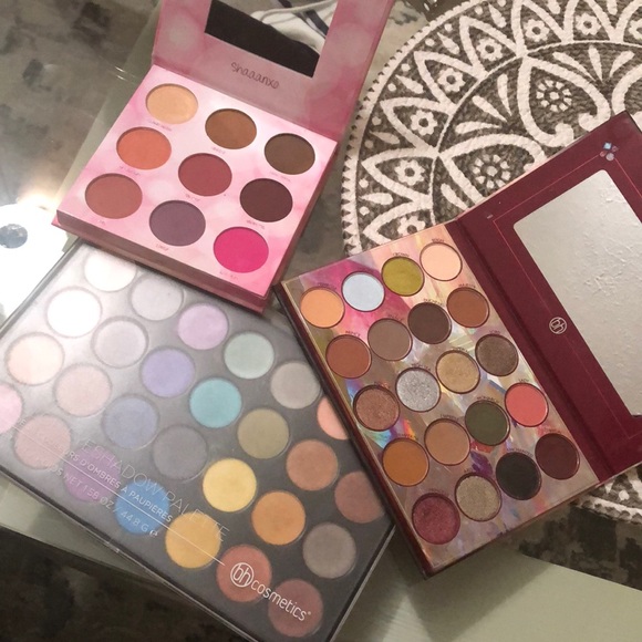 Bh eyeshadow palettes - Picture 1 of 1
